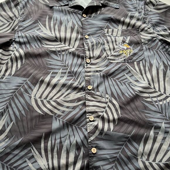 Fanatics Minnesota Vikings Hawaiian Tropical SS Button Up Sz. L - Picture 4 of 7